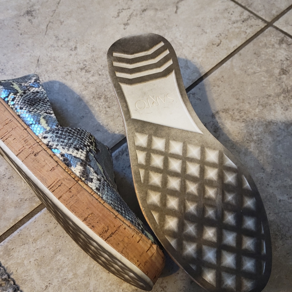 Franco Sarto Loafers - Picture 3 of 5